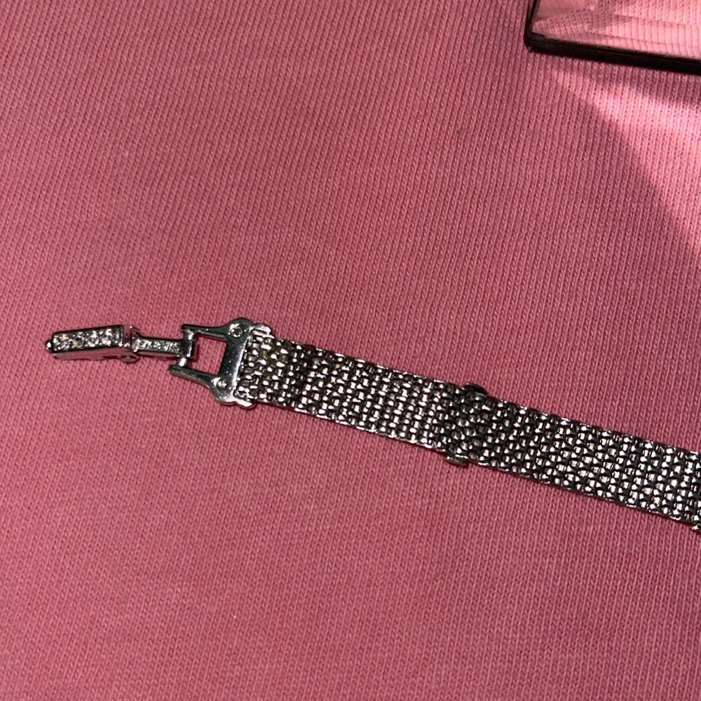 SWAVROSKI Bracelet - Picture 6 of 8